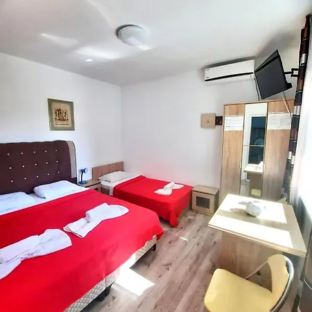 Vacanta Corp B Guest house